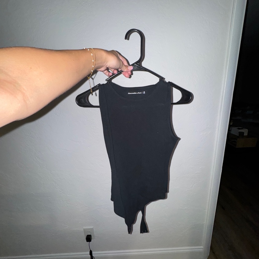 Abercrombie & Fitch Black Sleeveless Bodysuit - Unworn